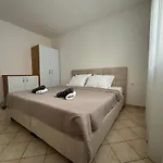 Apartmani Marta & Ivano * Vir