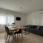 Daire Apartmani Marta & Ivano
