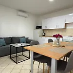 Apartmani Marta & Ivano Vir