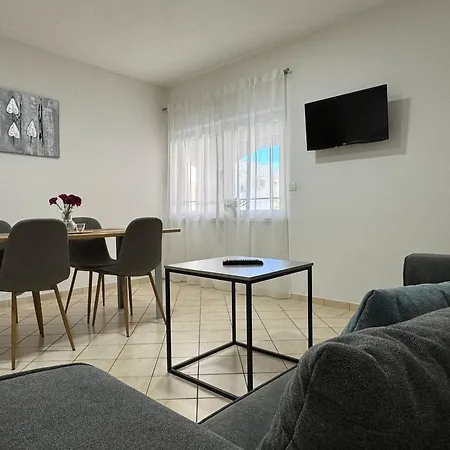 Apartmani Marta & Ivano Daire